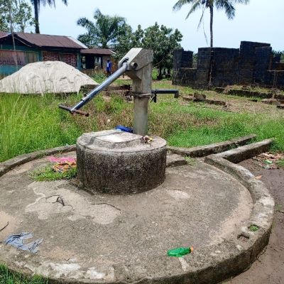 Communal well